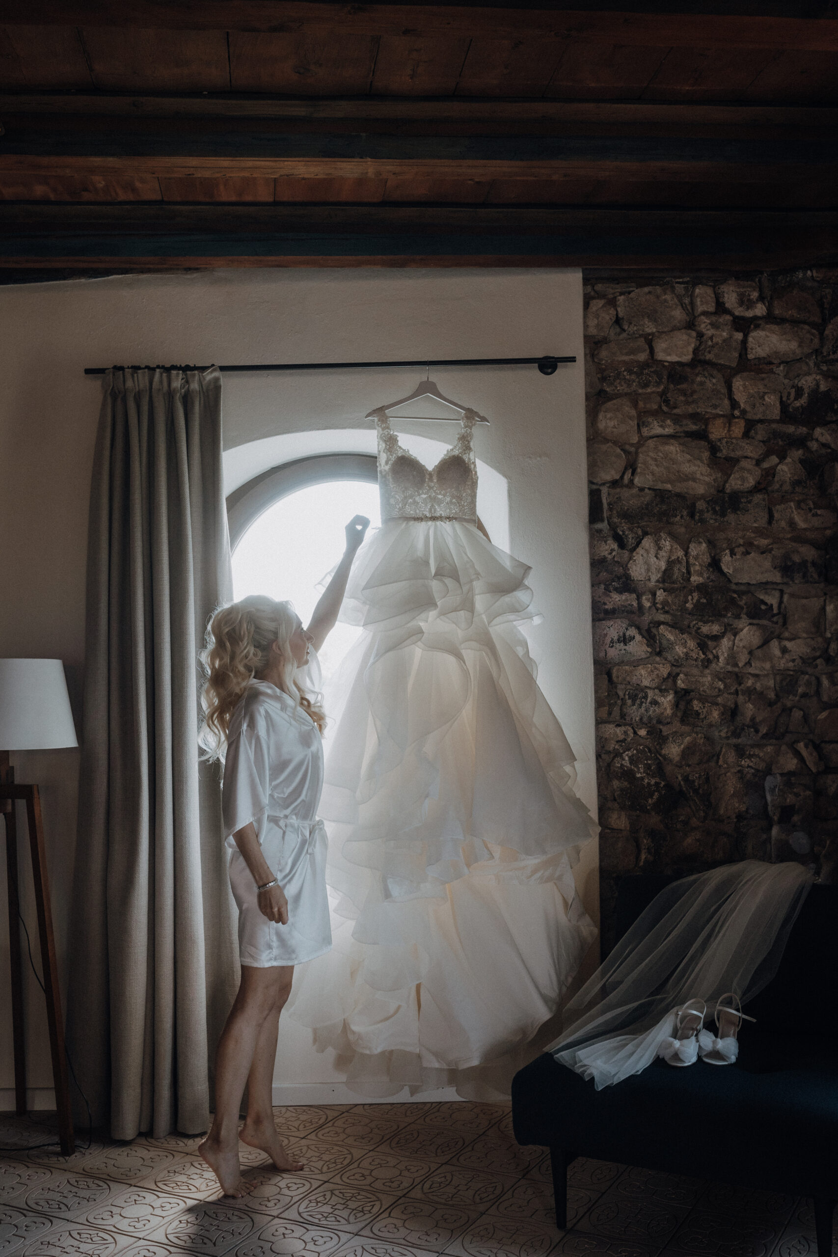 Betty und Justin, Hochzeit auf Schloss Freudenstein, Getting Ready, Bride